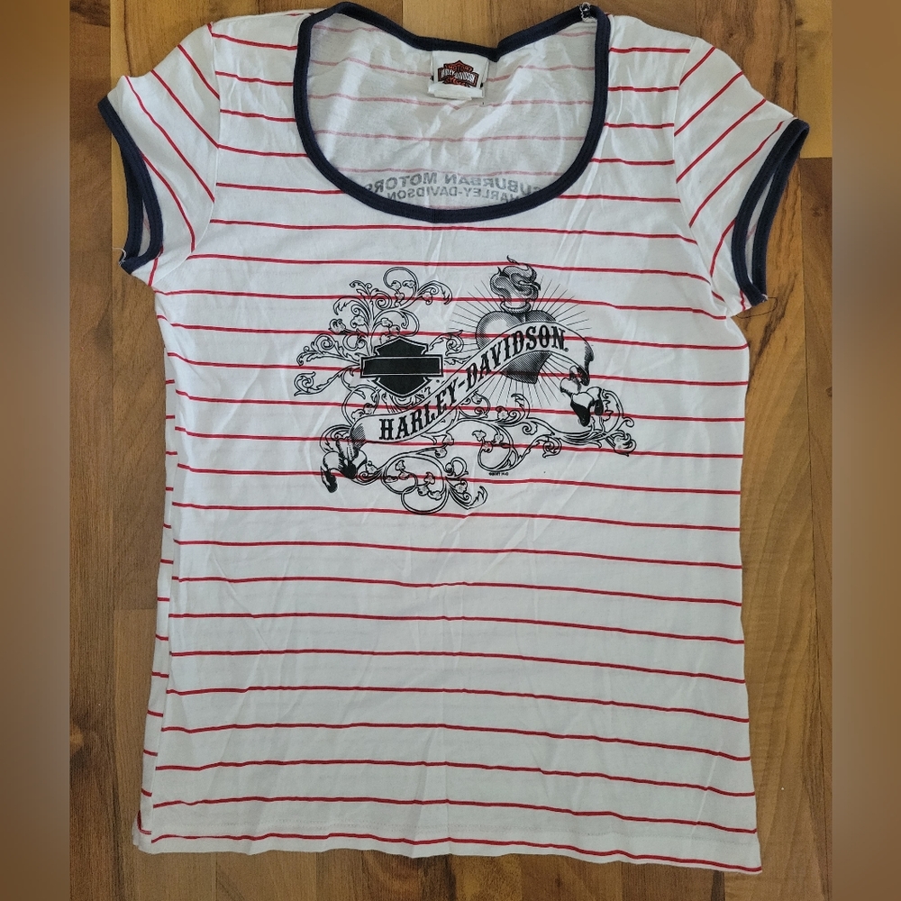 Womens Harley Davidson tshirt size L